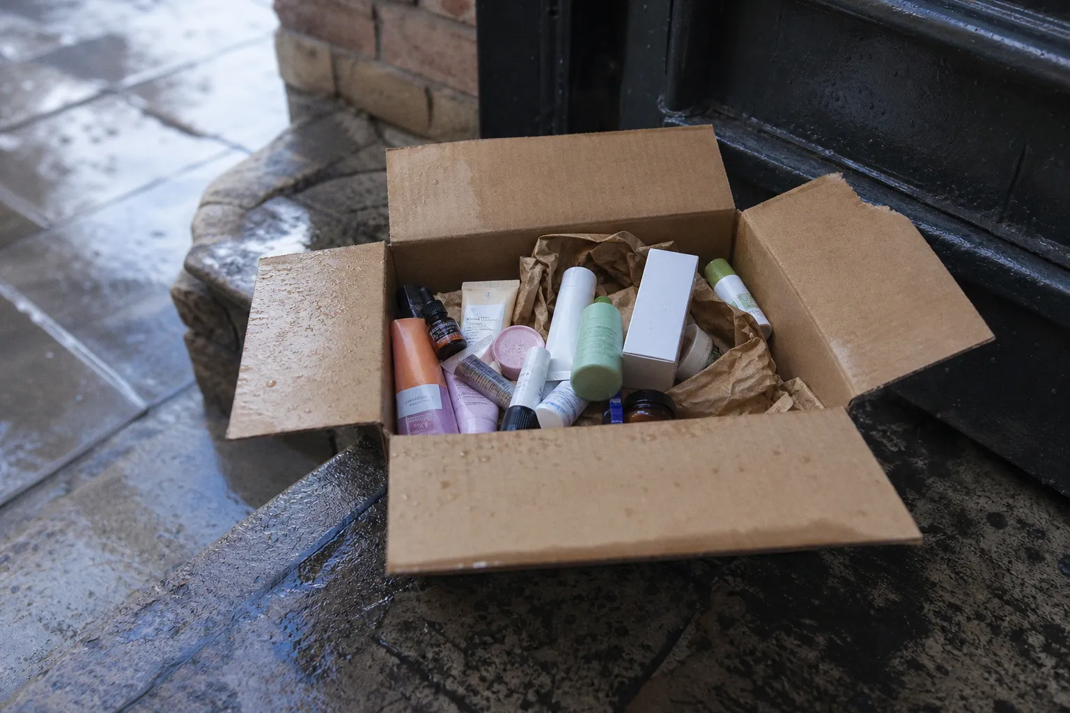 Why Quick Commerce Beauty Sales Don't Guarantee Subscription Box Value